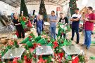 Visita para acompanhar a produção dos cenários e das ornamentações natalinas de Santo Ângelo 