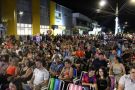 Milhares de giruaenses prestigiam grande show de encerramento do Natal 2022
